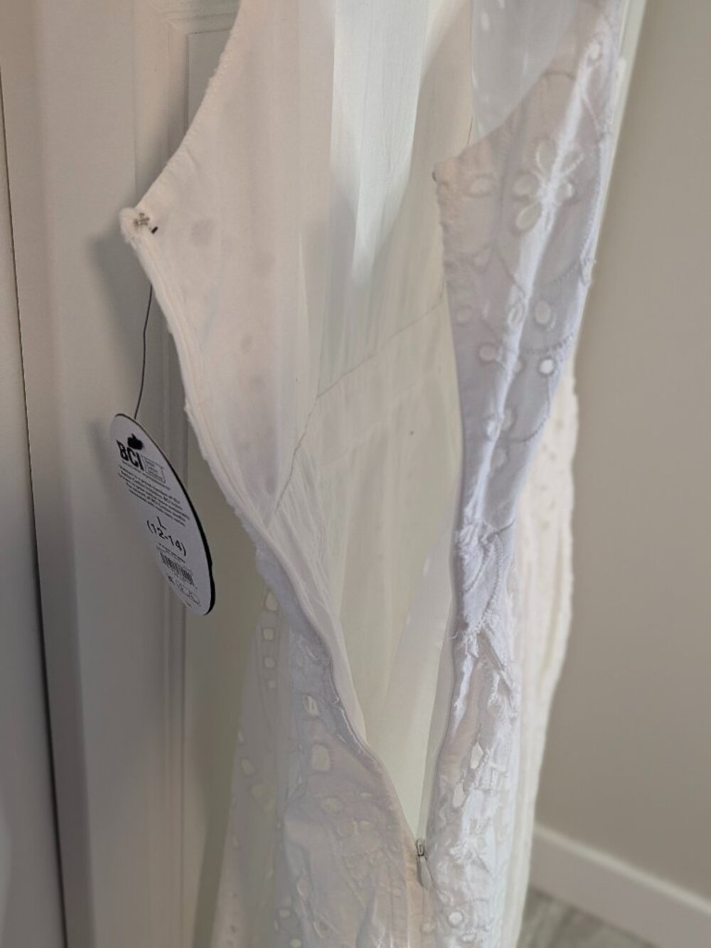 White Eyelet Cotton Maxi Dress Fit Flare Open Back Bow L Summer Boho Beach NWT - Picture 8 of 16